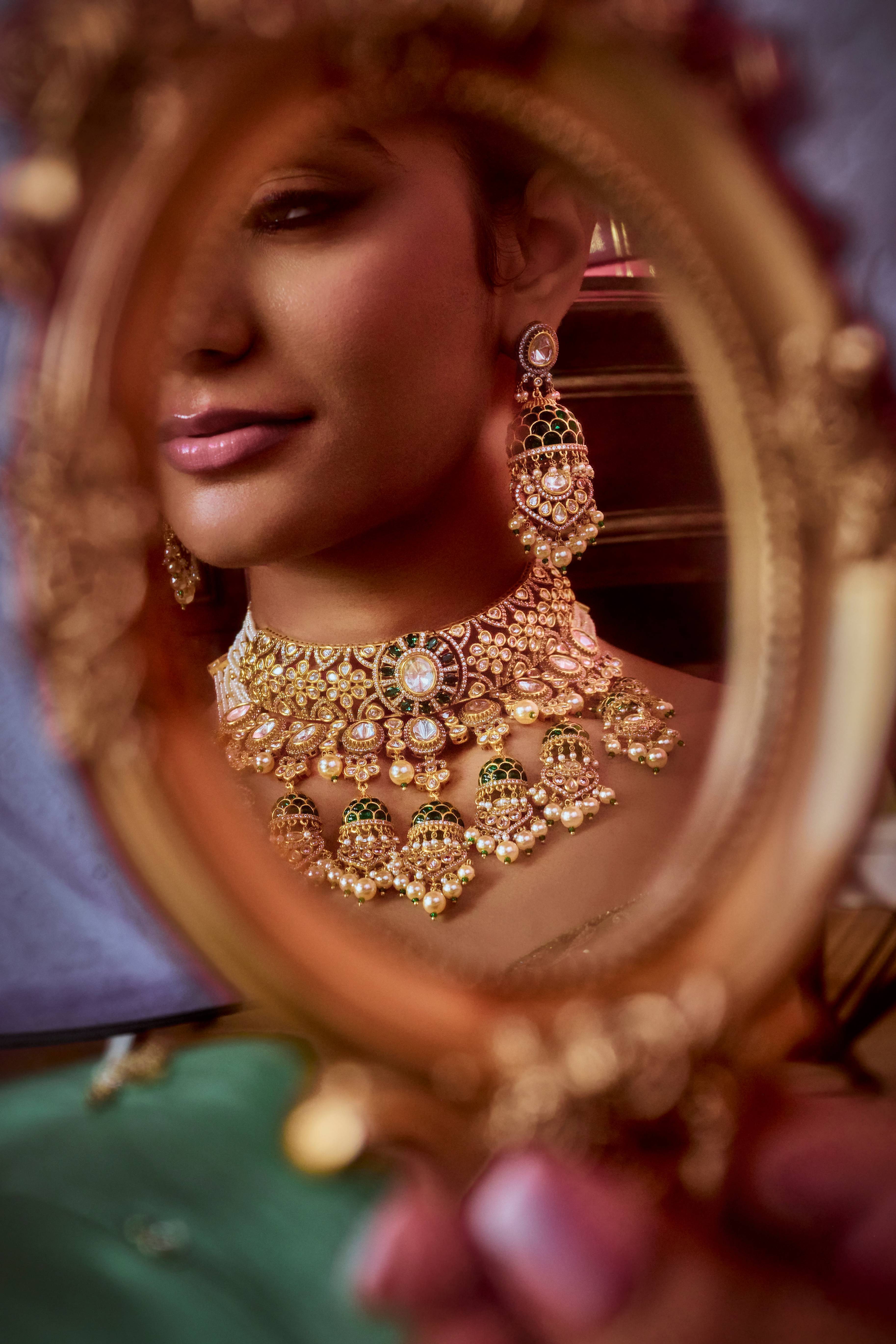 Viraasat Panna Necklace